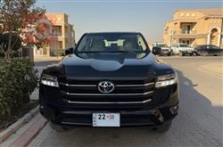 تۆیۆتا لاند کروزەر